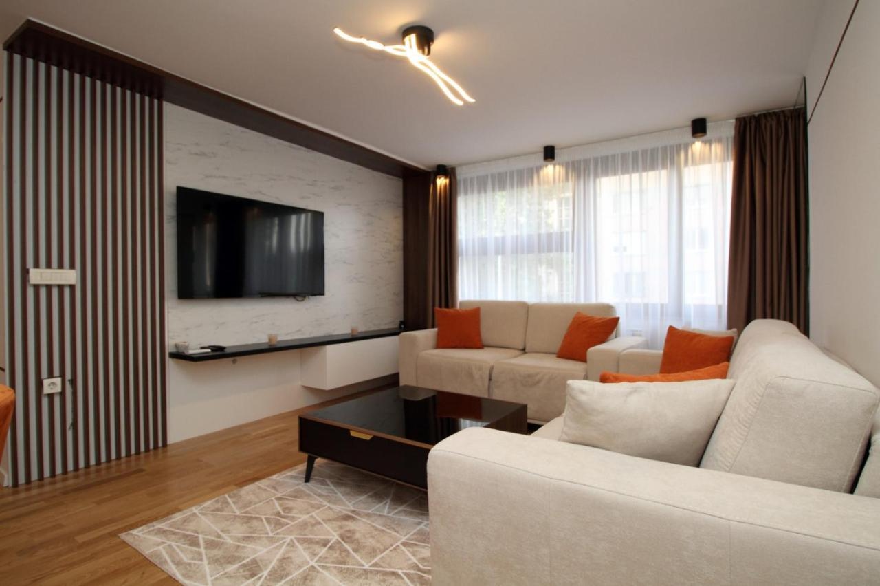 Ambient Apartman * SJJ